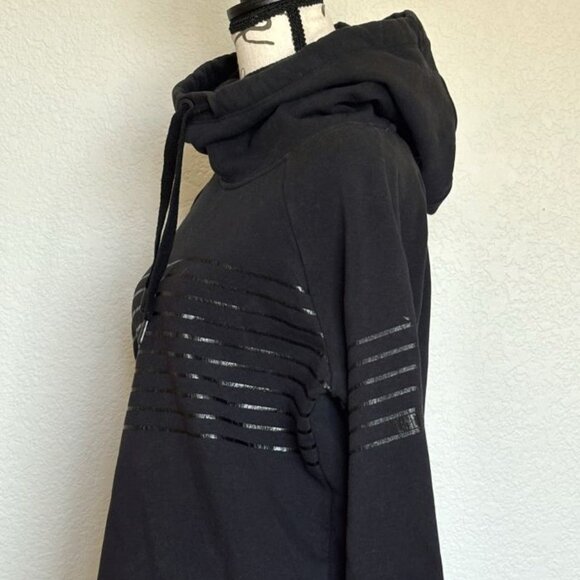 Black Under Armour "Loose" Hooded Sweatshirt Women's XS EUC Gray Sleeve Cuffs - Picture 3 of 8